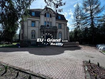Prodej vila, 950 m2 - Neugersdorf, ev.č. 05661
