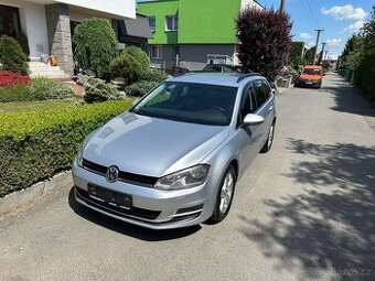 VW GOLF 7  KOMBI 1.6 TDI 77KW COMFORTLINE