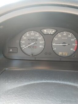 Prodám Citroën Saxo na DÍLY