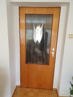 Vstupní i interiérové dveře