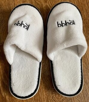 Pantofle ze Spojených Arabských Emirátů