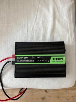 Green Cell INV22 Měnič napětí z 12V na 230V, 1500W | 3000W -