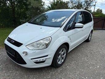 Ford S-Max 2.0TDCI.120KW,Navi,7 Míst,Tažné, 2014