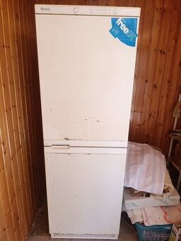 180 cm  samostatný mrazák