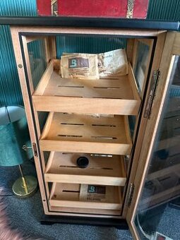 Humidor