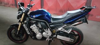 Yamaha FZS 1000