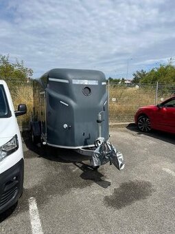 Debon Cargo 1300