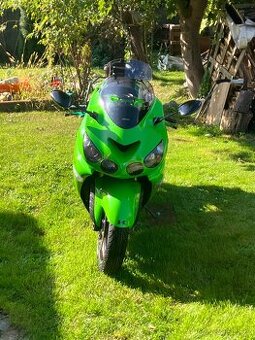 Kawasaki zzr 1400