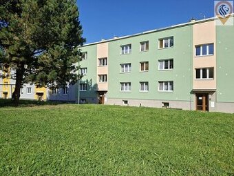 Prodej světlého bytu 2+1, 60 m² – Žandov, ulice Volfartická