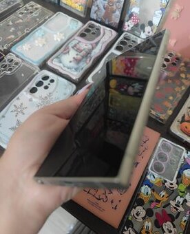 Samsung Galaxy S24 ultra 12/512gb