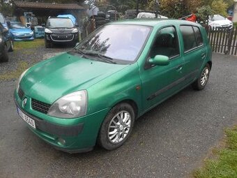 renault clio 1,2/55kw benzin rok 2003 najeto 189tis km