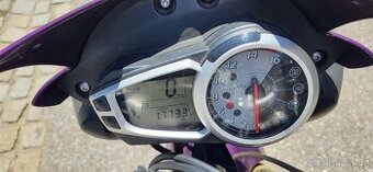 Triumph street triple 675