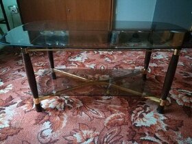 Konferenční stolek