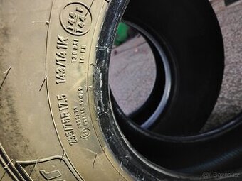 pneu použité 235/75 R17,5 143/141K