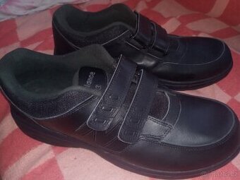 New Balance pánské kožené boty EU 46.5