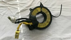 Mitsubishi Pajero 3,2 kroužek airbagu volantu LF0.S11.0168