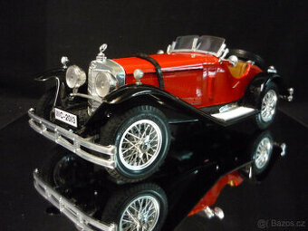 Mercedes Benz SSK červenočerný Bburago 1/18
