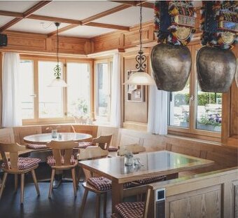 Hledáme rozvážeče/ky jídla do Švýcarska