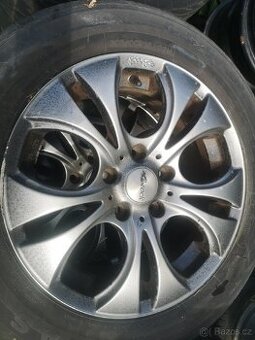 Prodám elektrony i s pneu na Nissan 205/60/R16 92V