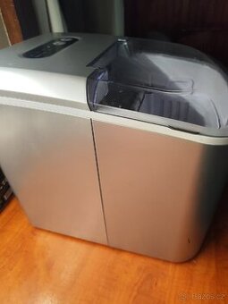 Prodám výrobník ledu Guzzanti GZ 120