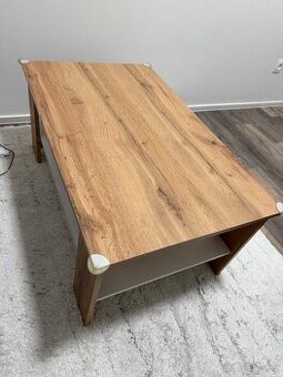 Konferenční stůl za odvoz