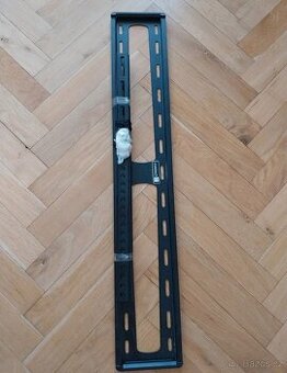 Držák na zeď na velkou televizi Connect It