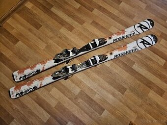Lyže sjezdové Rossignol 140 cm, juniorské