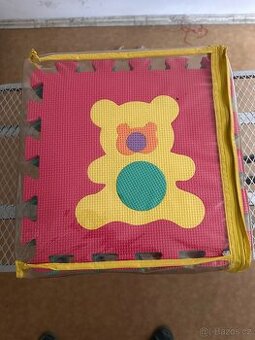 Skládací dětská podložka