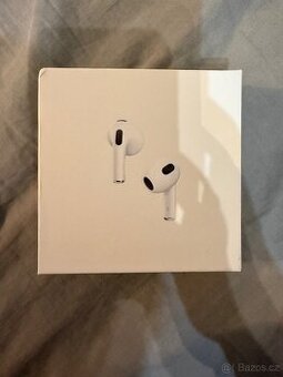 Sluchátka AirPods 3. generace