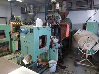 Vyfukovací stroj Chodos M002 (5646)