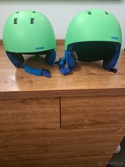 Prodám dětskou zimní helmu vel.,XS kus 150kc