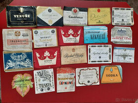 Staré etikety od vína