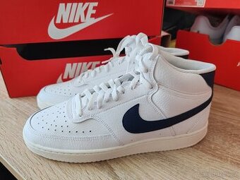 Prodám boty Nike Nové nenošené velikost 42 28.5cm