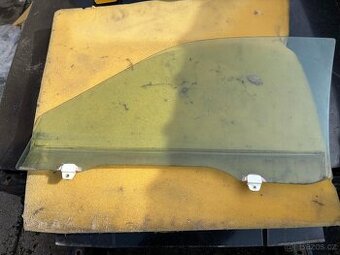 Honda Prelude 5G okno