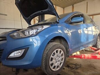 prodam dily na hyundai i30 2generace rok 2014 1,6MPI benzin