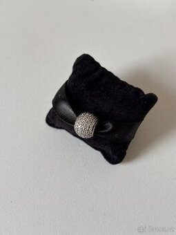 Pandora - přívěšek třpytivé pavé