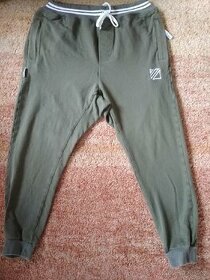 Tepláky enjoy the movement