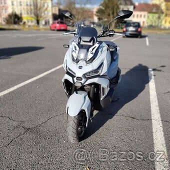 SYM ADX 125 (2024) - skvělý stav