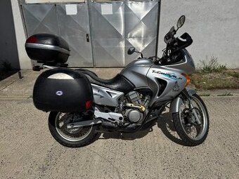 Honda Transalp XL650V