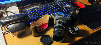 Vintage fotoaparát IHAGEE EXA 500 s Domiplan + objektiv