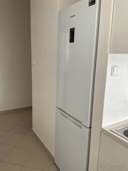 Lednice s mrazničkou Samsung - 1