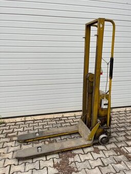 Prodám vysokozdvižný ruční elektrický vozík