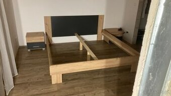 Nová postel rozměr 200x180 + dva noční stolky