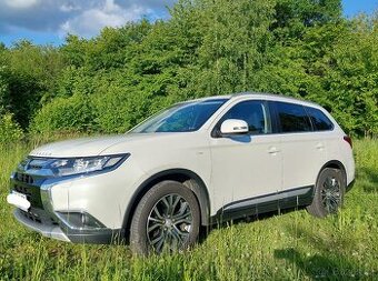 Mitsubishi Outlander, MY 2016, 2.2 DI-D INTENSE+ 4WD, 7 MÍST - 1