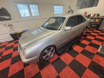 Mercedes W210 320CDI