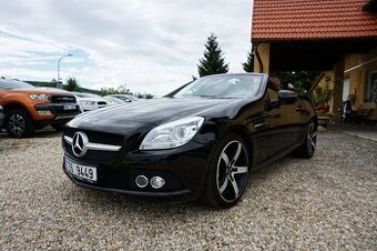 Mercedes-Benz SLK R172 200 2011 MANUÁL