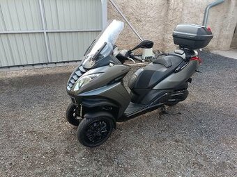 Peugeot Metropolis 400 Stačí řidičák skupiny B 