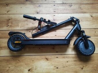 Elektrokoloběžka Sencor Scooter S30