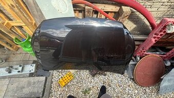 Kapota VW Touran 1T3 Černá