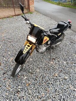 Suzuki DR 125 r.v.1997